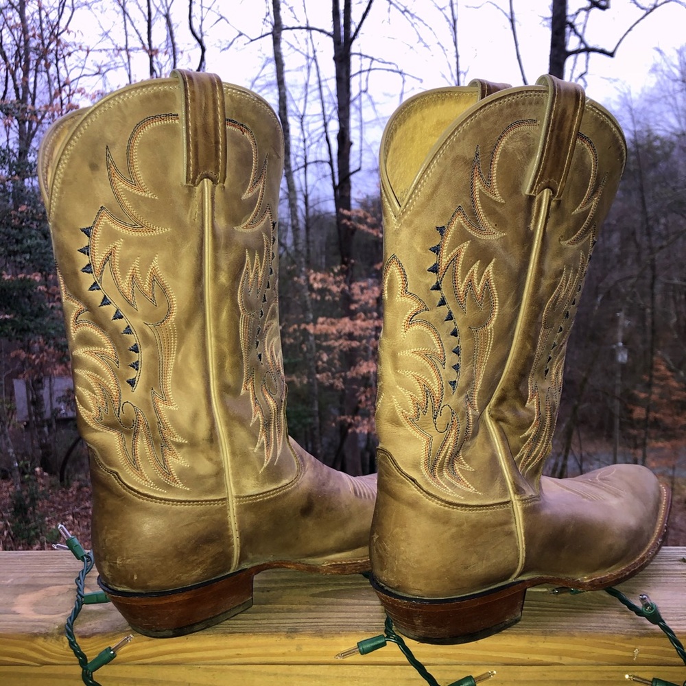 Nocona Men’s Brisby Tan boots 9 EE